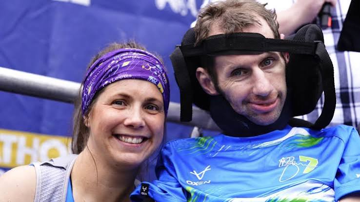 Rob Burrow: London Marathon in memory of late husband to be a 'journey of love, loss, and resilience', says wife Lindsey | Rugby League News | Sky Sports