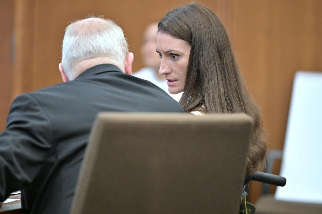Lindsay Clancy during court proceedings in Plymouth, Mᴀssachusetts, in 2026
